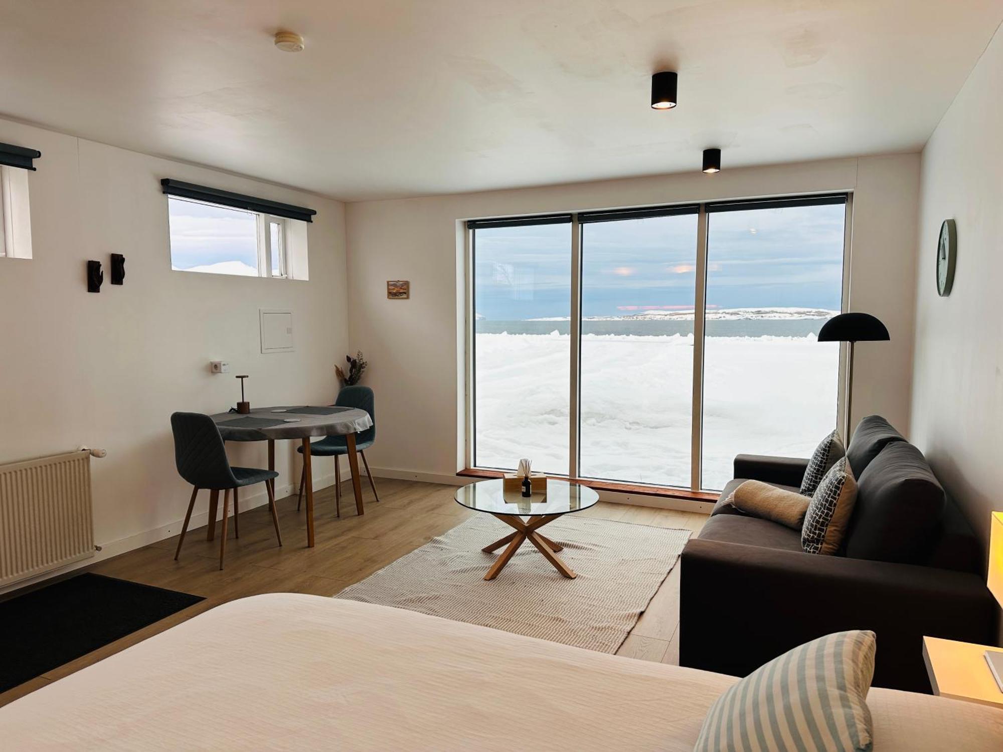 Hotel Waterfront Fjord House Arskogssandur Zewnętrze zdjęcie